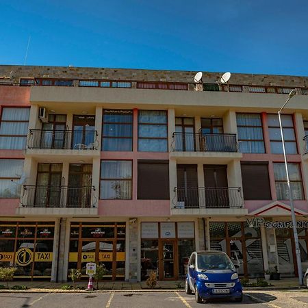 סאני ביץ' Menada Crystal Park Apartments מראה חיצוני תמונה