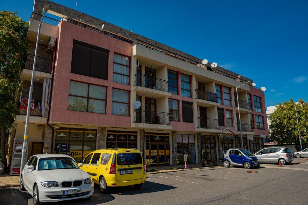 סאני ביץ' Menada Crystal Park Apartments מראה חיצוני תמונה